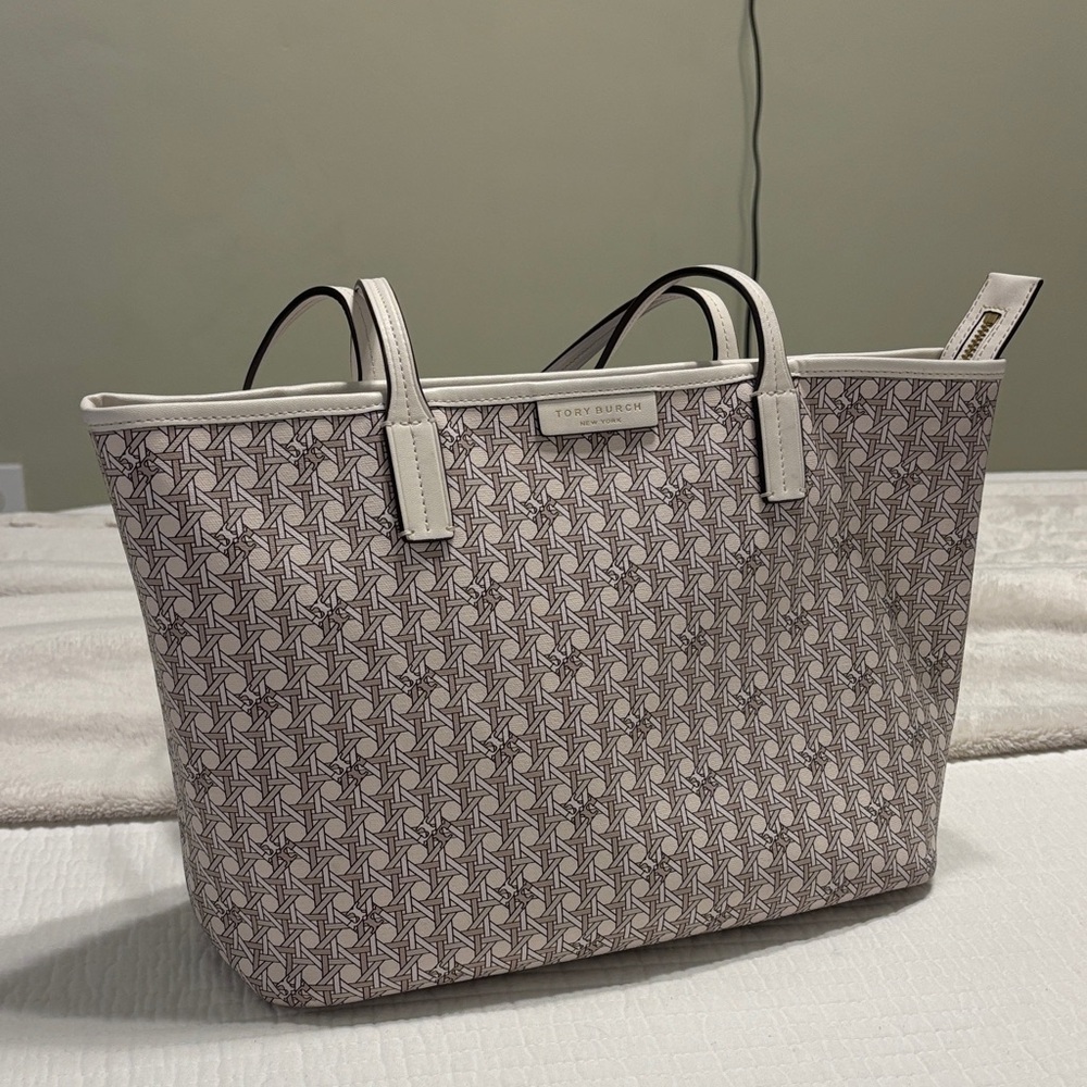 Tory Burch Small Ever-Ready Zip Tote Bag